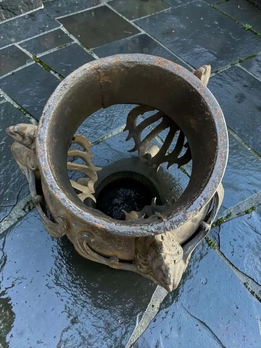 Antique Japanese Bronze Usubata Ikebana Flower Vase with Phoenix Legs